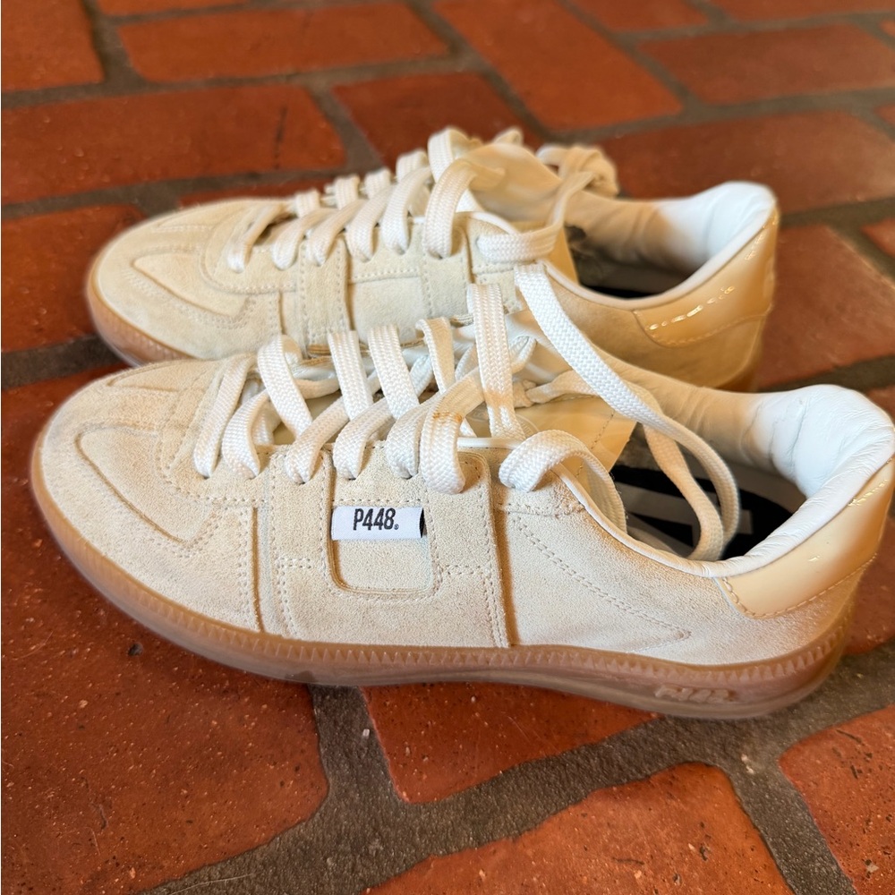 P448 Monza stitch  Sneakers sz 36